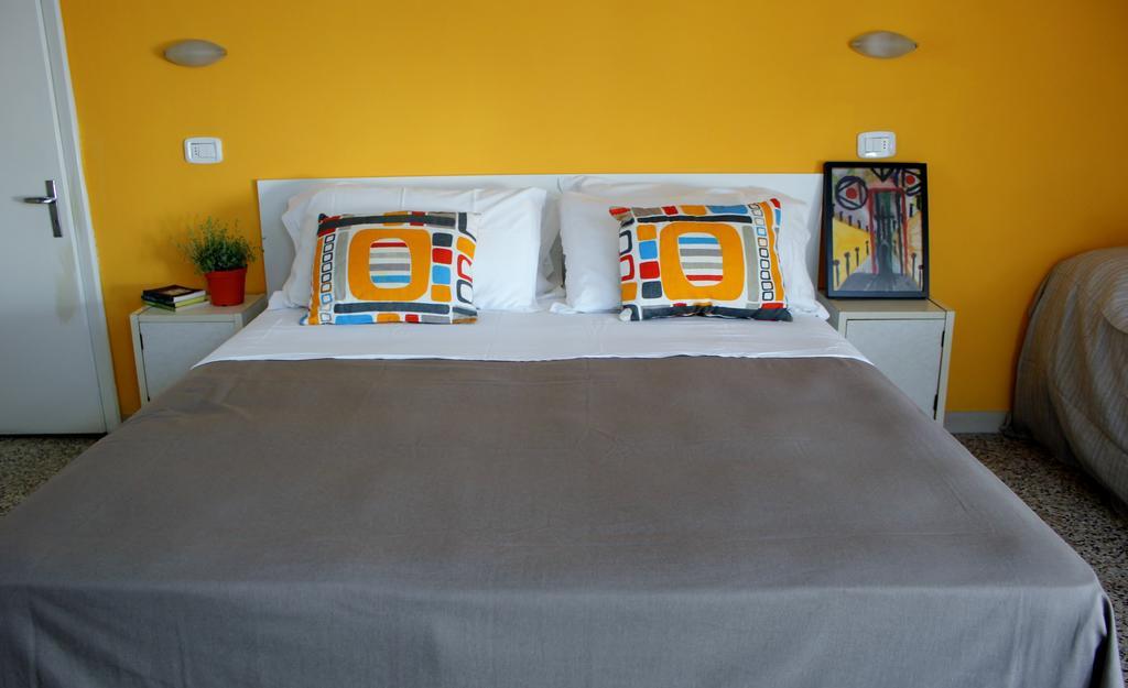 Le Aromatiche B&B Viserbella di Rimini 客房 照片